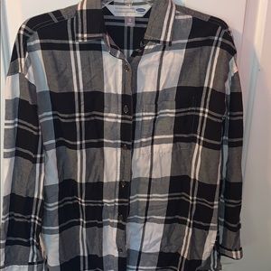Selling “The Boyfriend Shirt” Old Navy